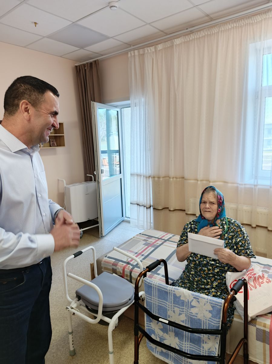 Поздравительные письма и подарки от Главы Республики Мордовия
